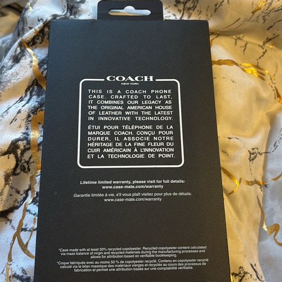 Coach: iPhone be 15 pro max case!Open but never used. - Picture 2 of 3